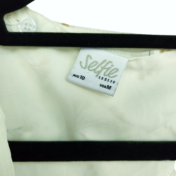 Selfie Leslie Flowy Floral Princess Dress- White - Picture 4 of 7